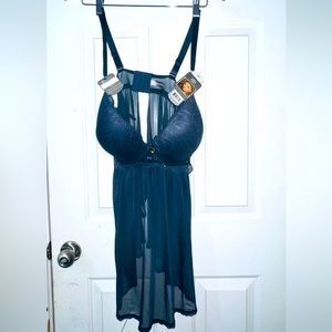 Daisy Fuentes Navy blue babydoll intimates set, size 2XL, NWT.